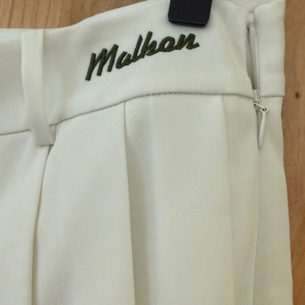 Malbon Golf Pleated Shorts - Picture 5 of 7